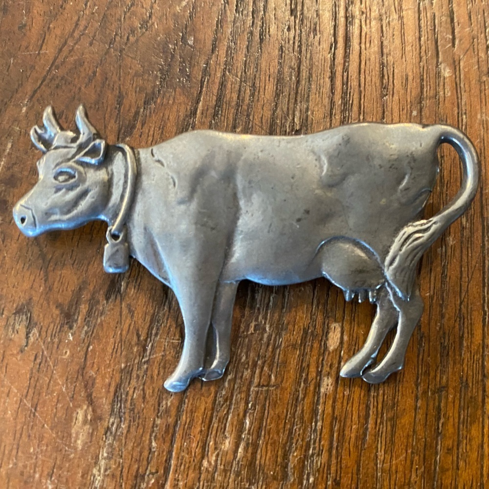 Seagull Pewter Vintage Cow Pin Brooch Pugwash Nova Scotia Vintage Jewellery Farm